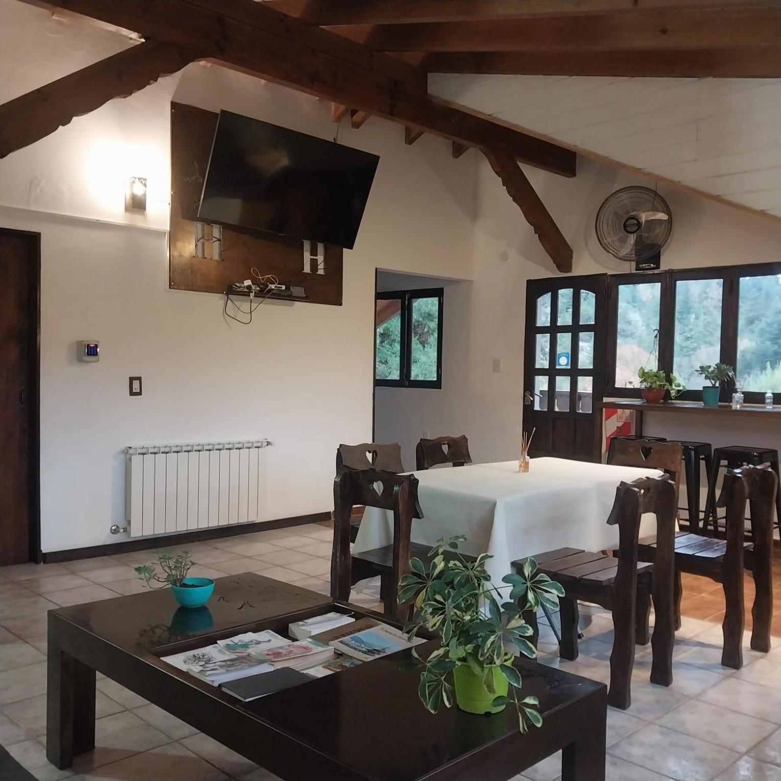 Cucu Haus Hostel La Cumbrecita Eksteriør bilde